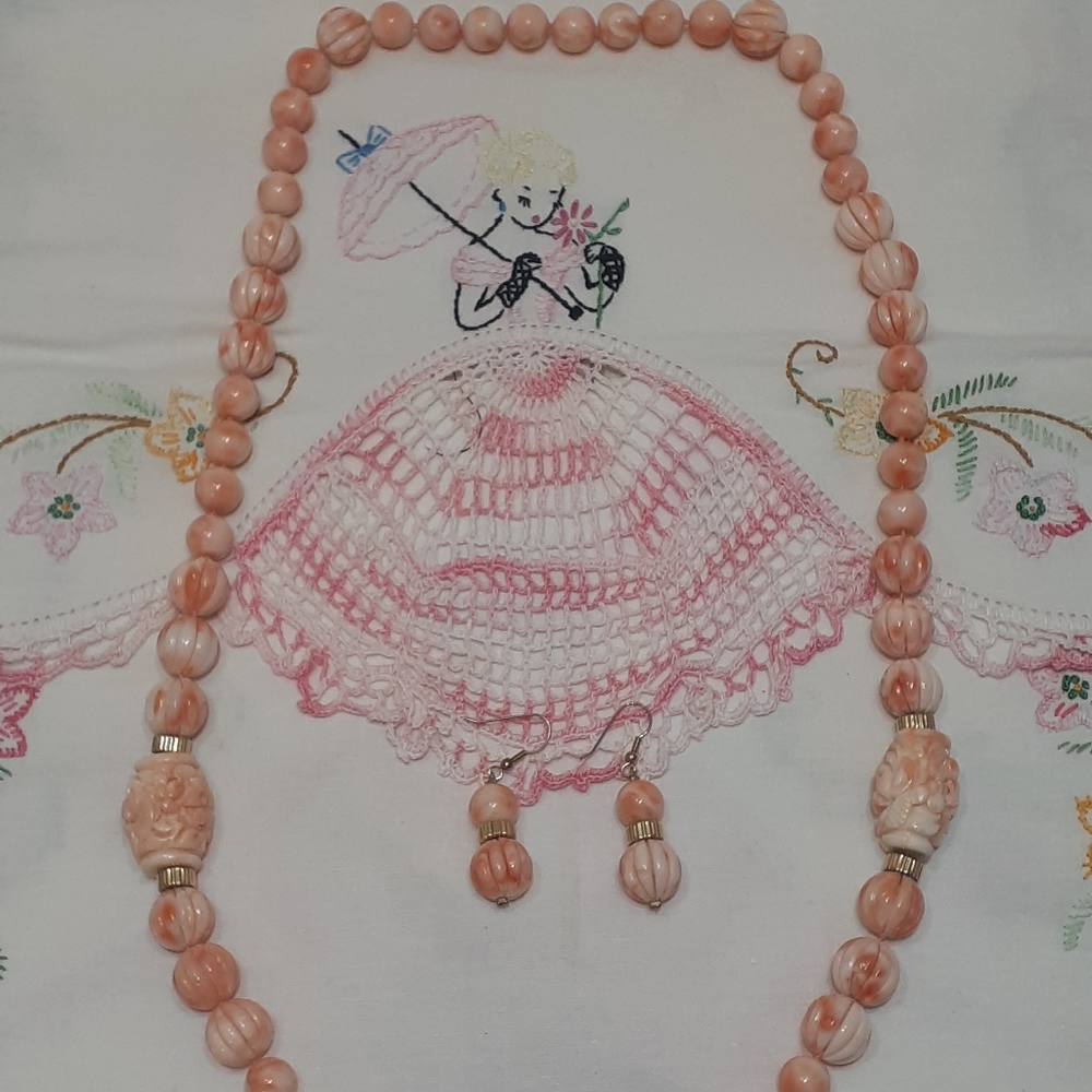 vintage 30" carved Angel Skin coral necklace